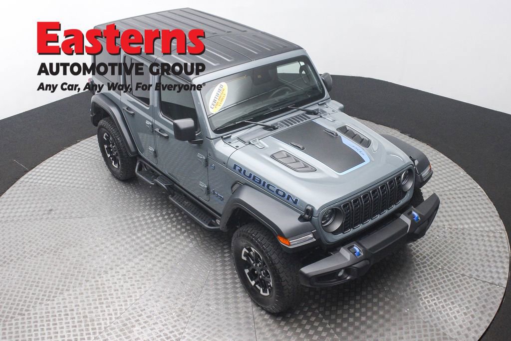 Used 2024 Jeep Wrangler Unlimited Rubicon 4xe image 3
