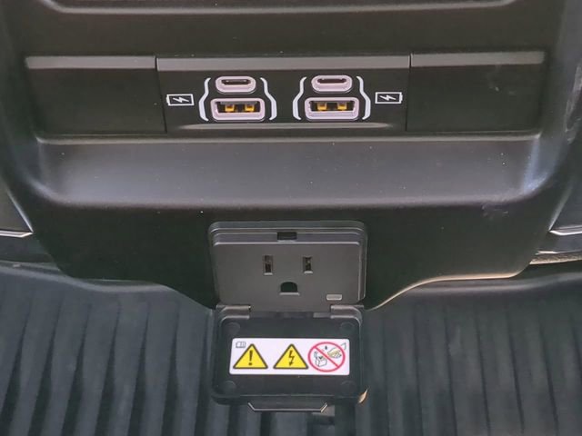 New 2026 RAM 2500 Laramie w/ Sport Appearance Package image 16