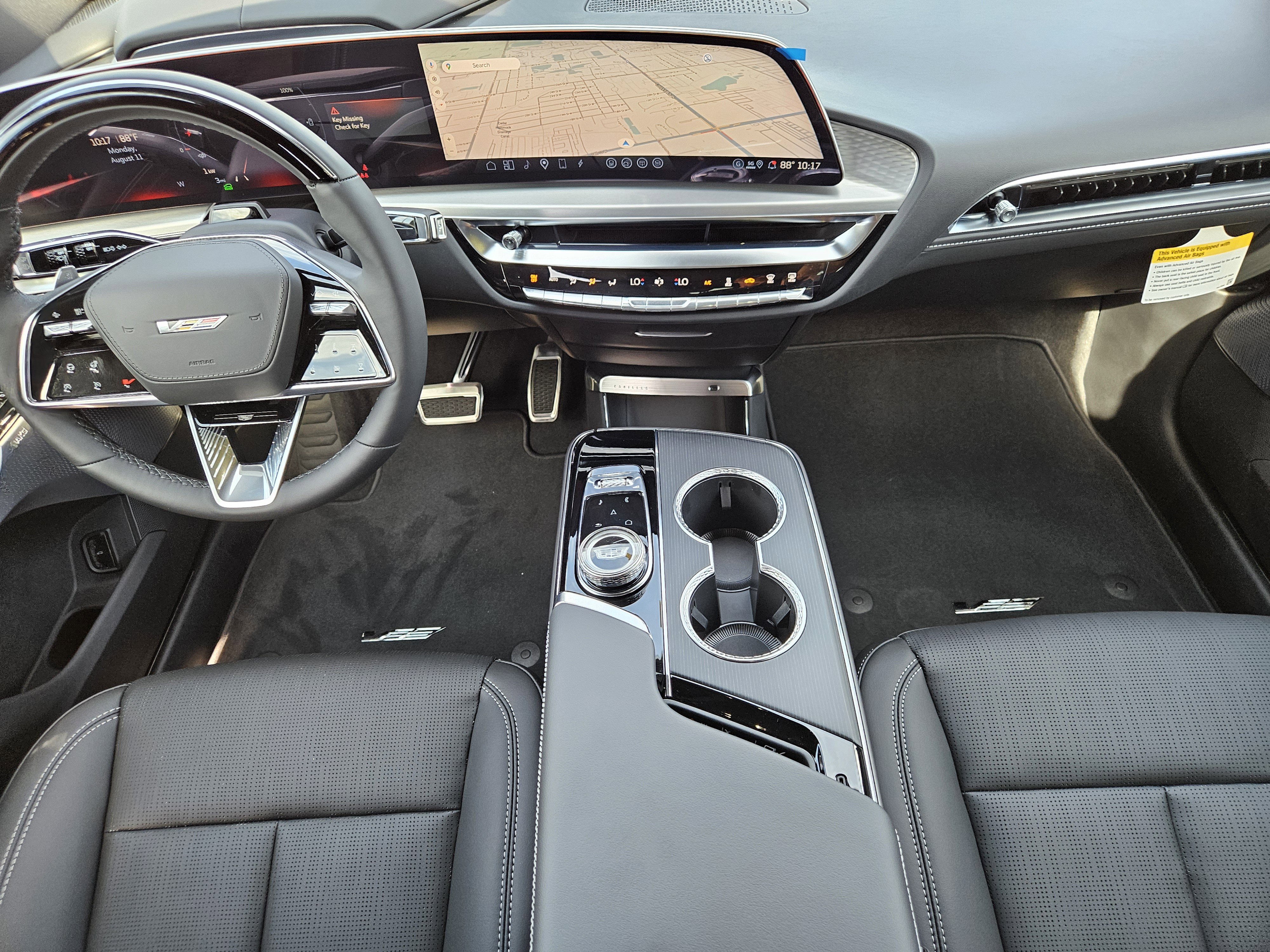 New 2026 Cadillac Lyriq V image 16