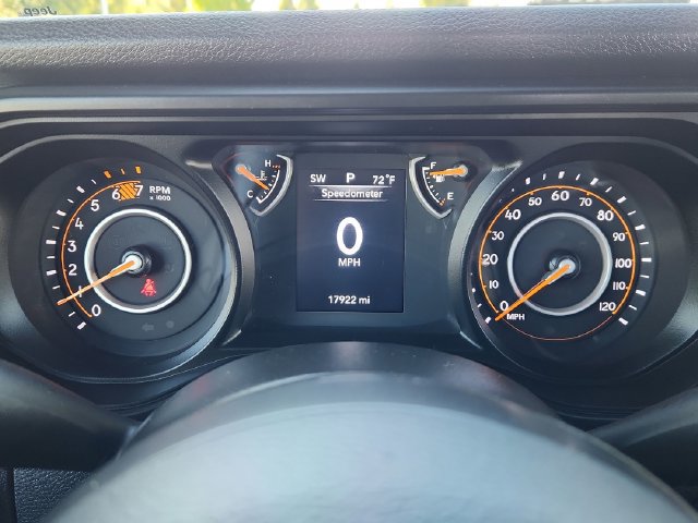 Used 2025 Jeep Wrangler Sport AWD/4WD image 38