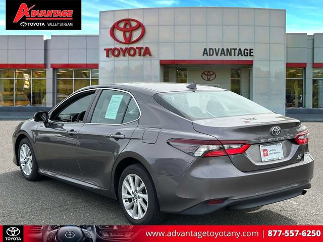 Certified 2022 Toyota Camry LE AWD/4WD image 10