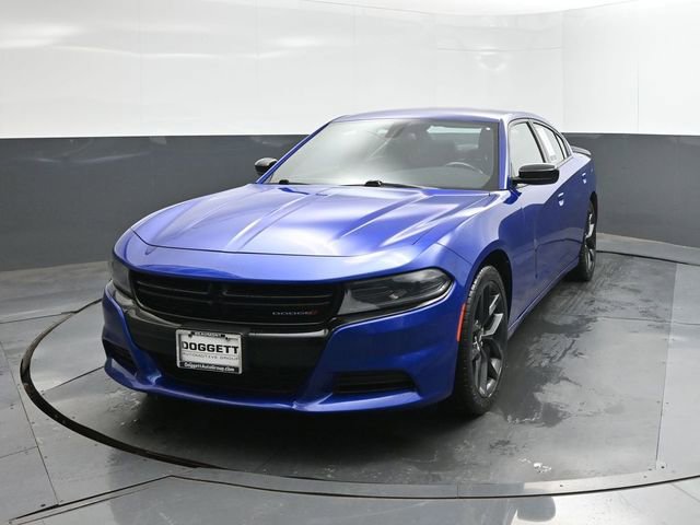 Used 2022 Dodge Charger SXT w/ Blacktop Package RWD image 22