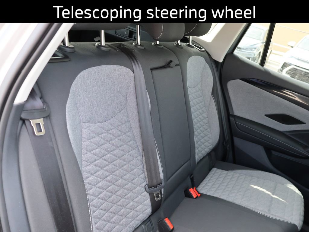 Used 2025 Volkswagen Tiguan S AWD/4WD image 14