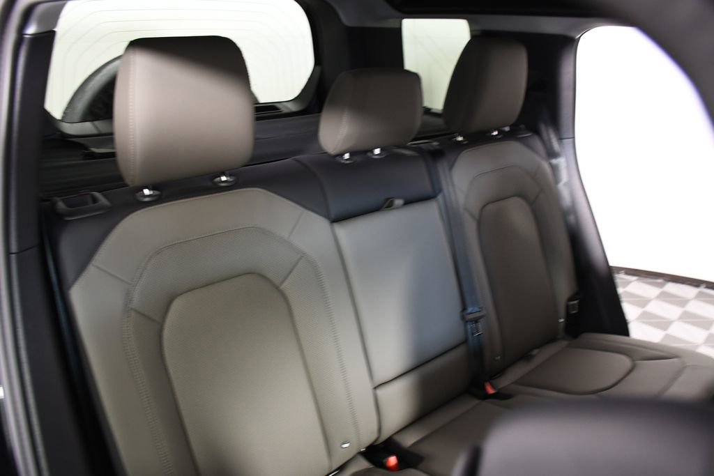 Certified 2025 Land Rover Defender 110 S image 23