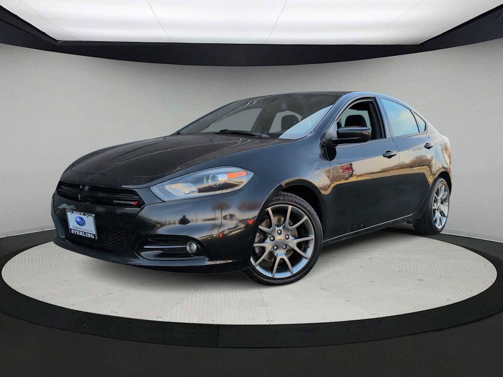 Used 2015 Dodge Dart SXT image 1