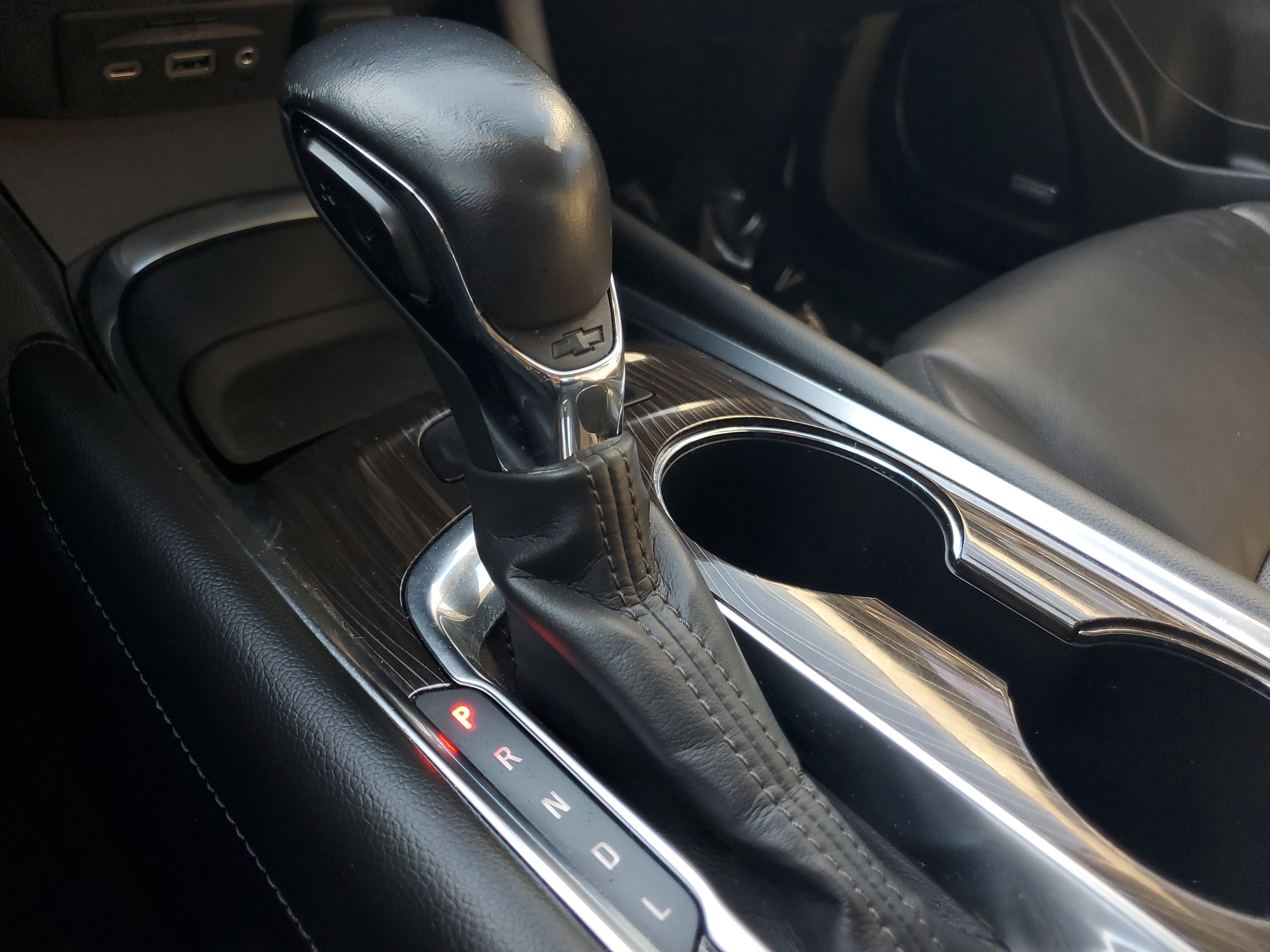 Used 2023 Chevrolet Malibu LT FWD image 32