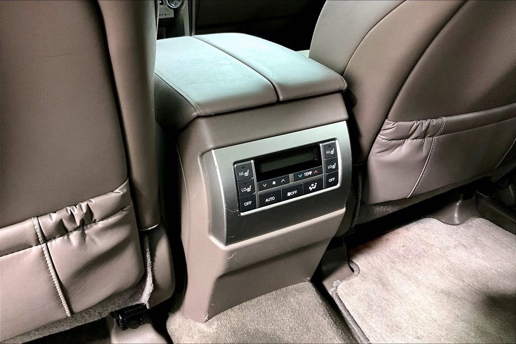 Used 2017 Lexus GX 460 image 31