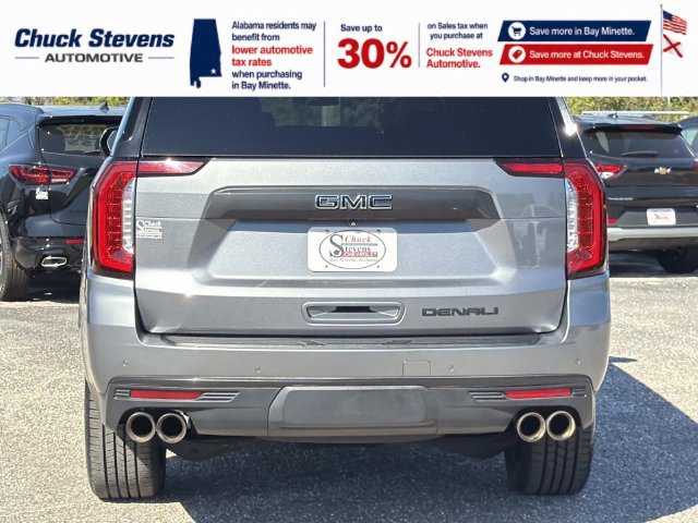 Used 2022 GMC Yukon XL Denali RWD image 4