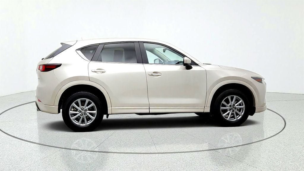 Used 2025 MAZDA CX-5 AWD 2.5 S w/ Preferred Package image 4