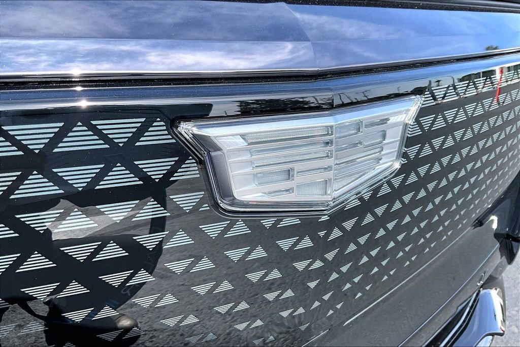 New 2026 Cadillac Lyriq Sport image 36