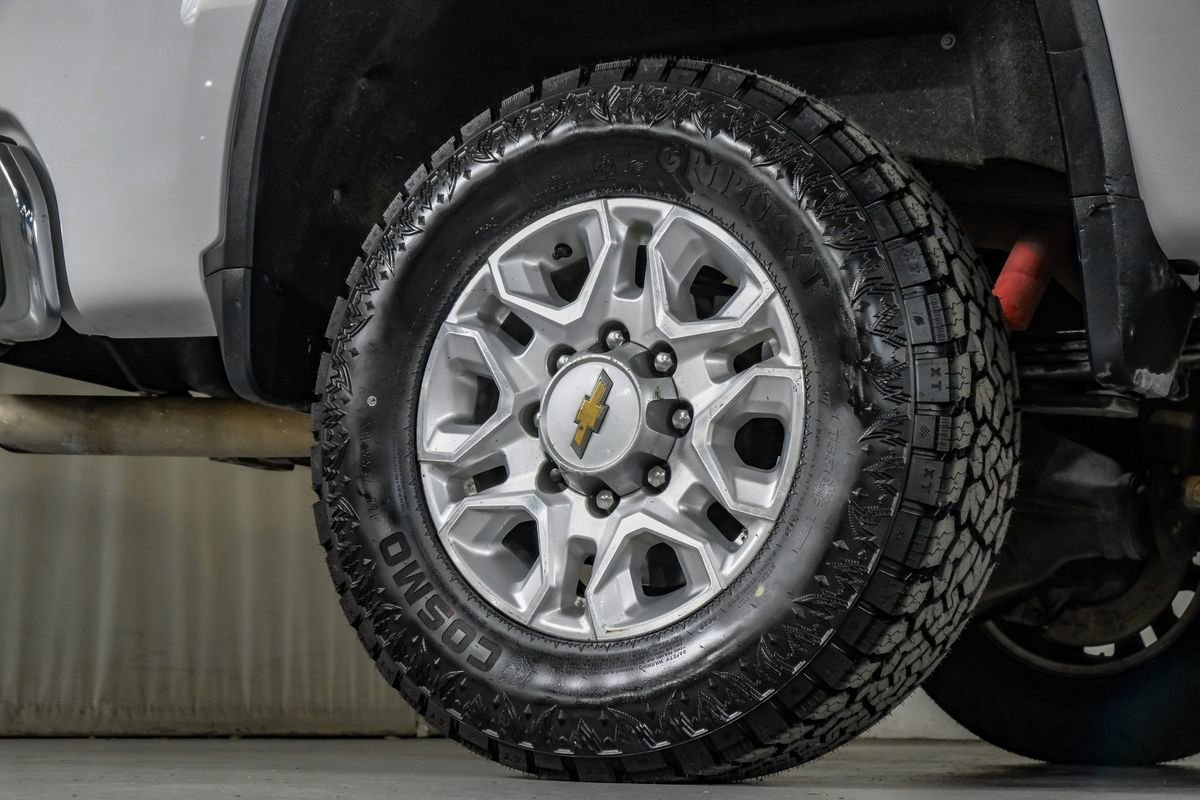 Used 2022 Chevrolet Silverado 2500 LT w/ Convenience Package AWD/4WD image 45