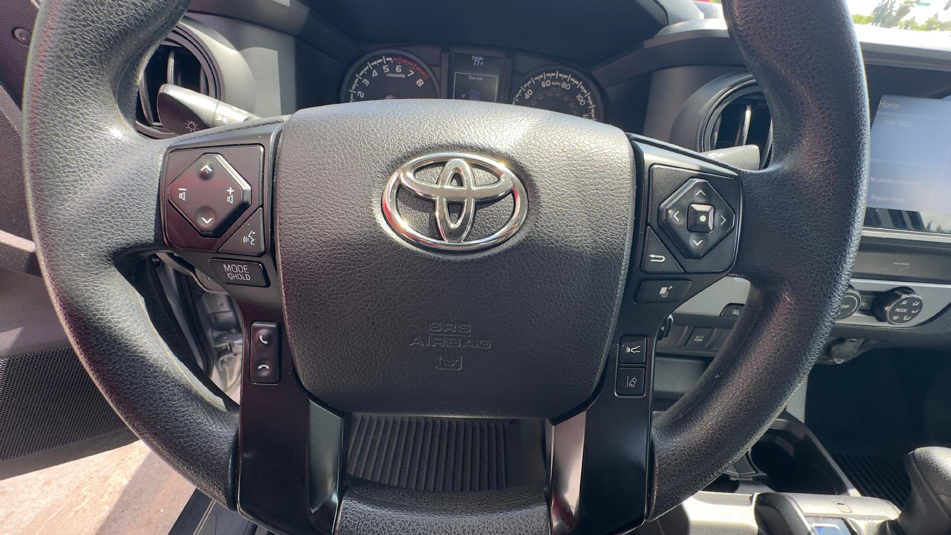 Used 2022 Toyota Tacoma SR w/ SR Convenience Package RWD image 17