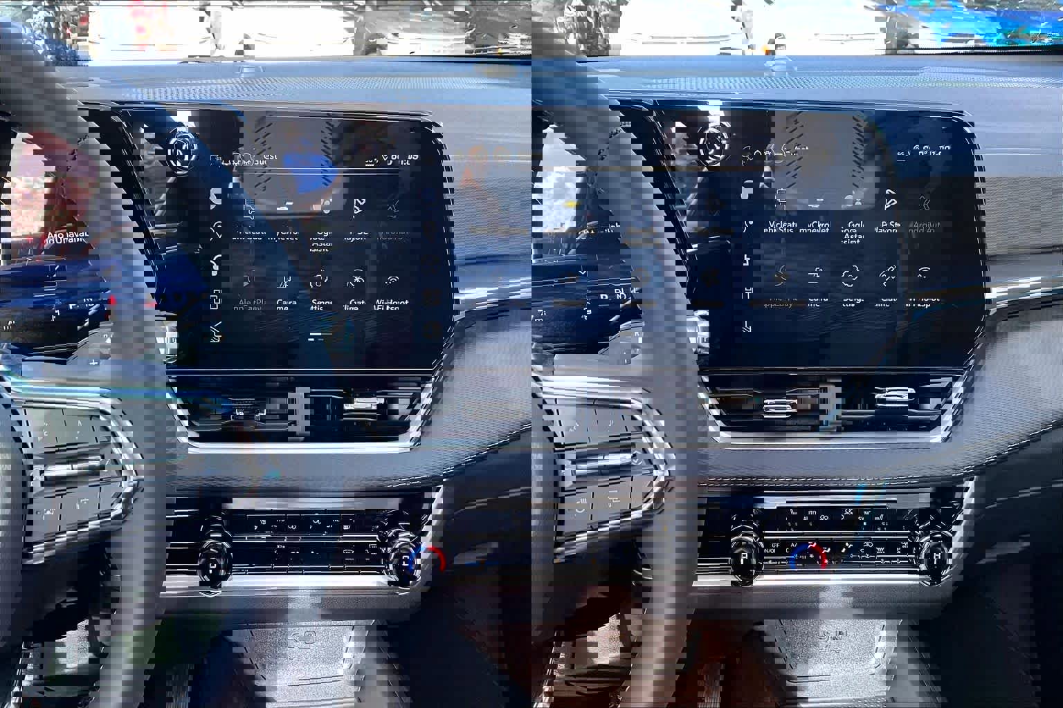 New 2026 Chevrolet Equinox LT w/ Convenience Package II image 7