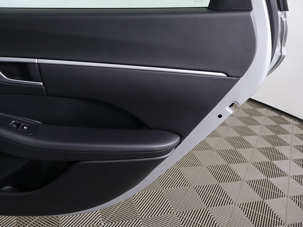 Certified 2025 Hyundai Sonata SEL FWD image 22