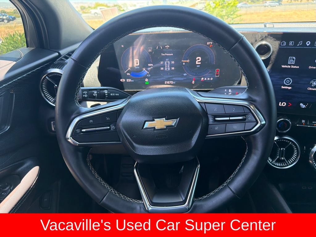 Used 2024 Chevrolet Blazer EV LT AWD/4WD image 14