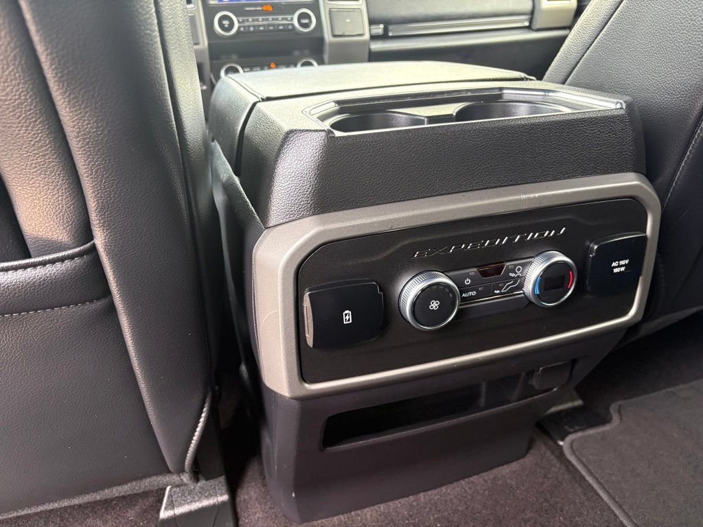 Used 2021 Ford Expedition XLT AWD/4WD image 12