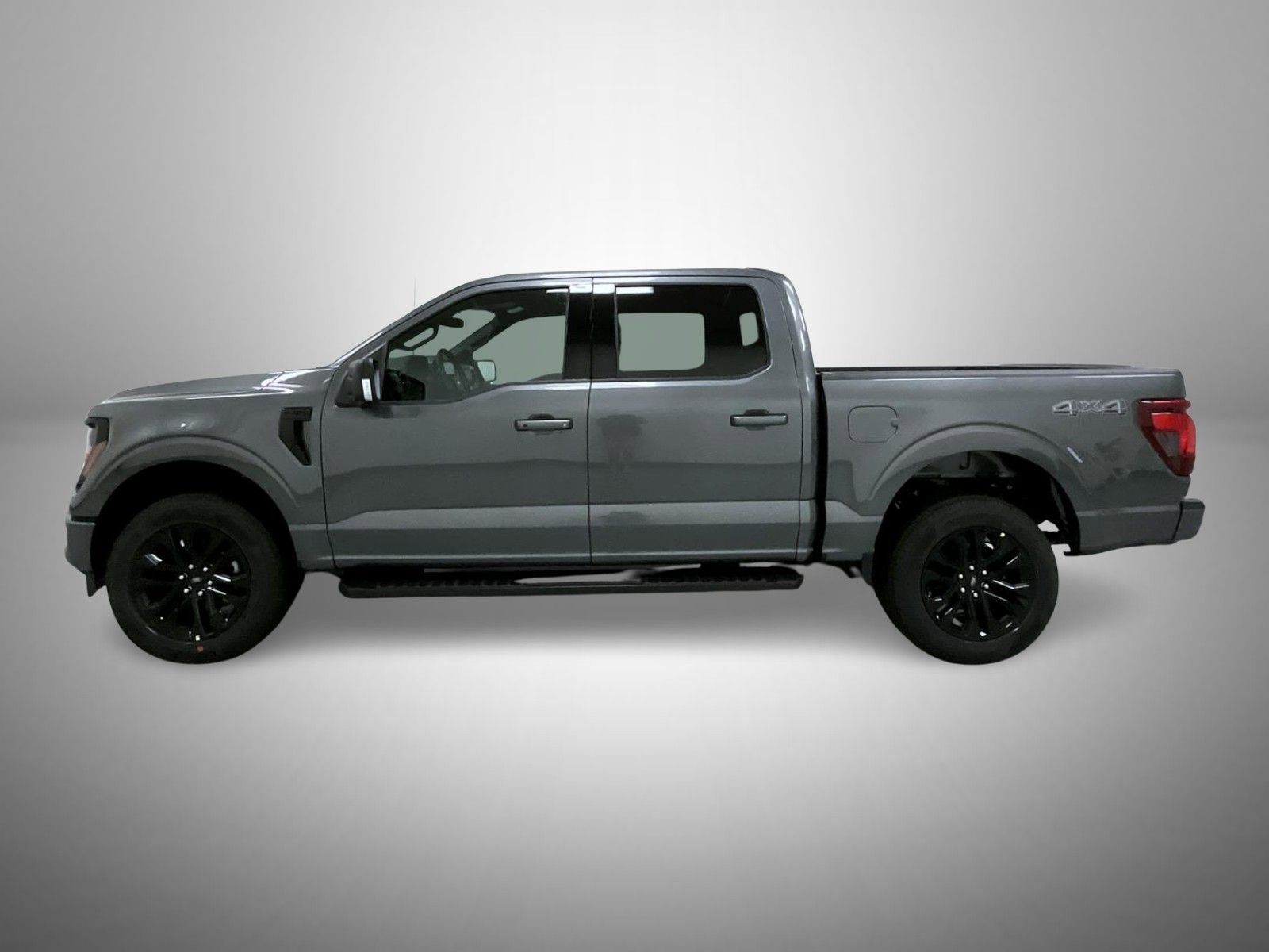 New 2025 Ford F150 XLT w/ Equipment Group 302A MID image 8