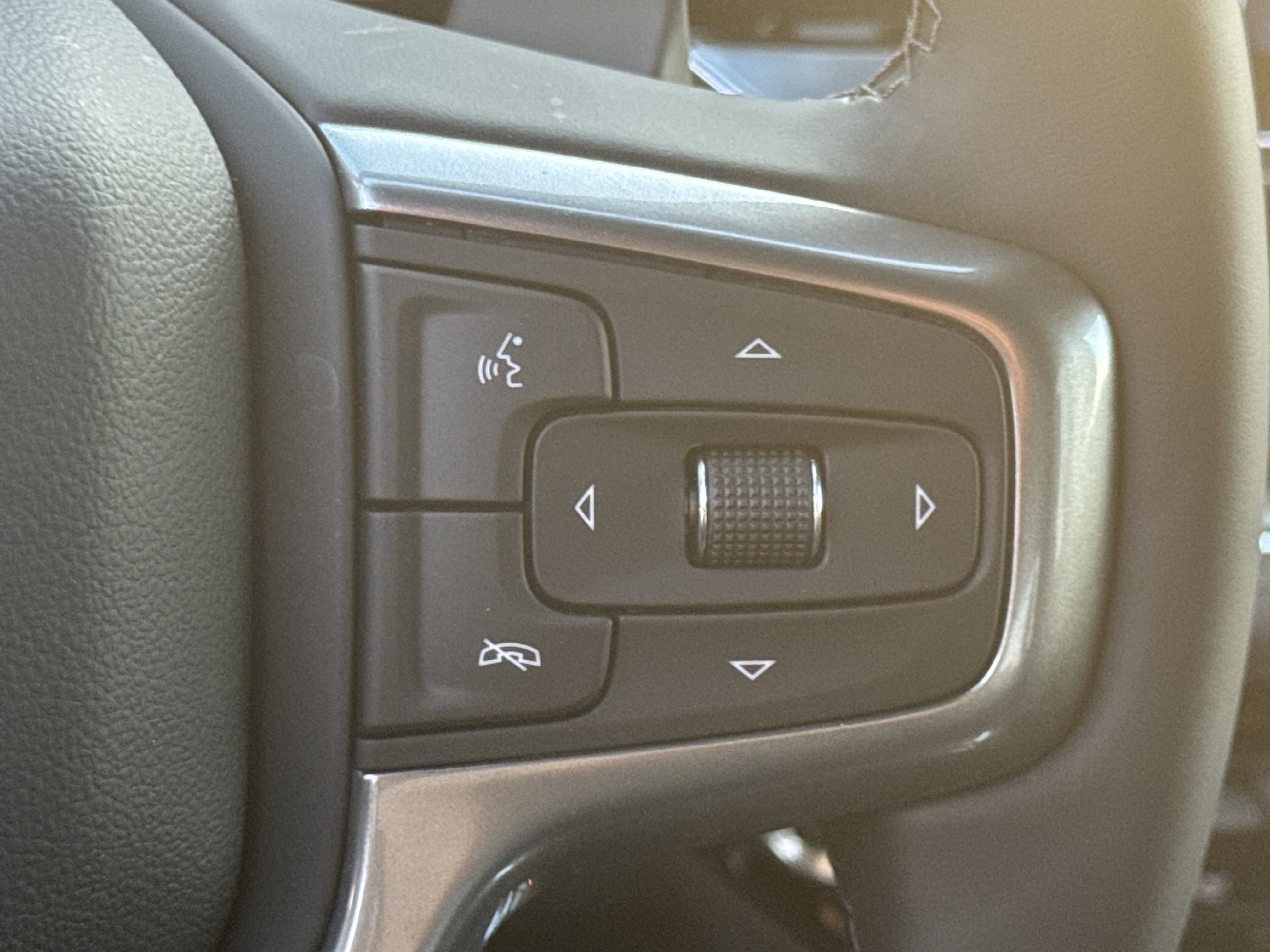 New 2026 Chevrolet Silverado 1500 LT Trail Boss w/ Dark Appearance Package image 19