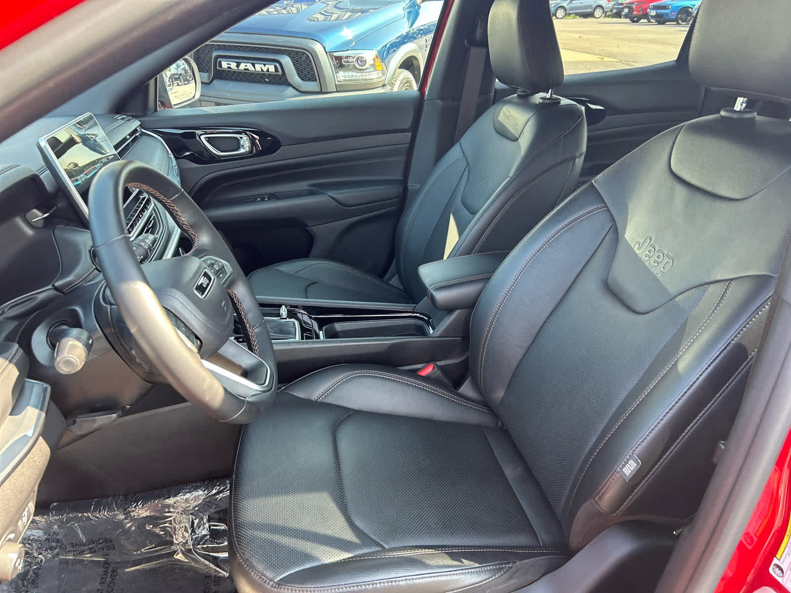 Used 2022 Jeep Compass Limited w/ (RED) Package image 13