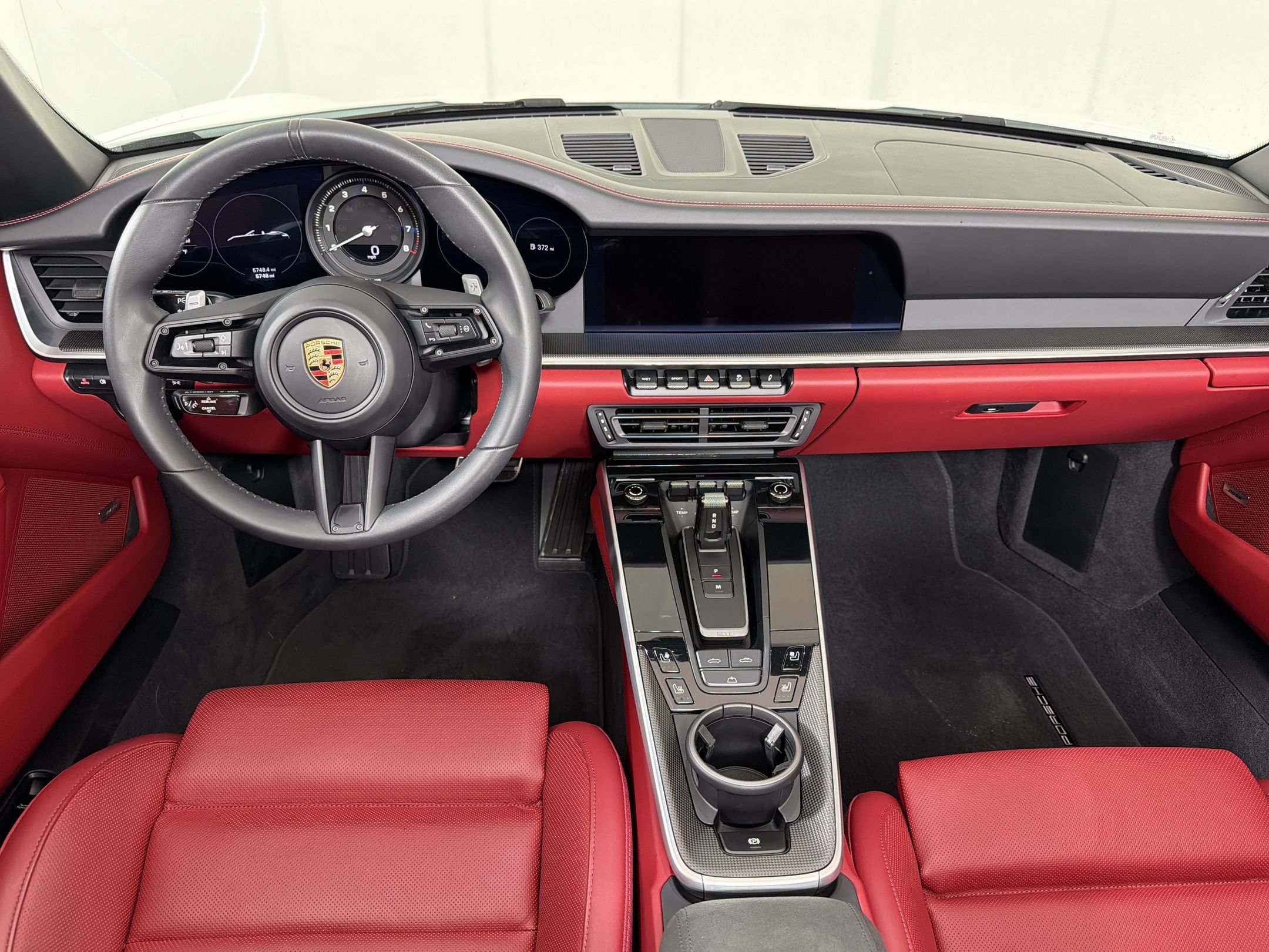 Certified 2024 Porsche 911 Carrera RWD image 17