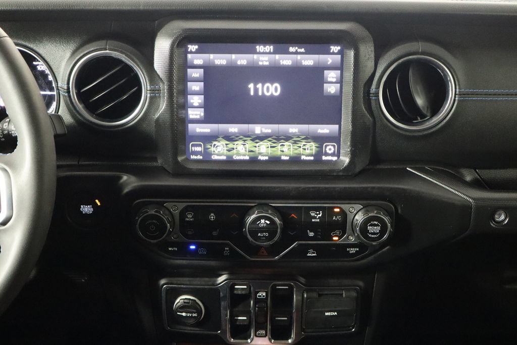 Used 2023 Jeep Wrangler Unlimited Rubicon 4xe w/ Cold Weather Group AWD/4WD image 24