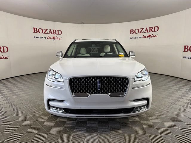Certified 2021 Lincoln Aviator Black Label Grand Touring w/ Class IV Trailer Tow Package AWD/4WD image 2