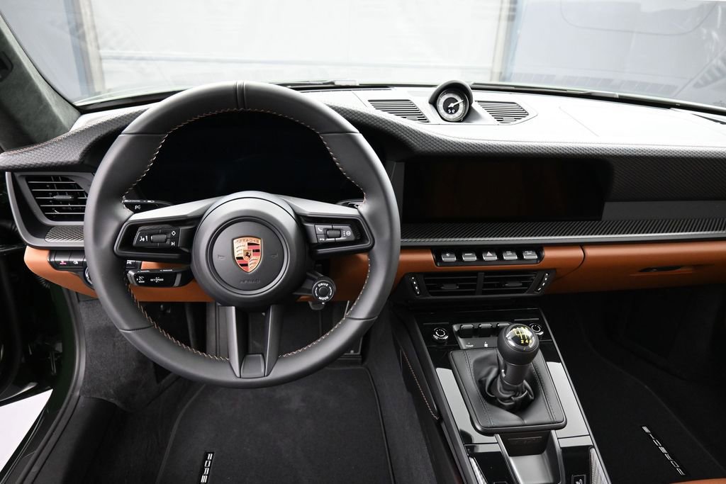 New 2026 Porsche 911 GT3 RWD image 19