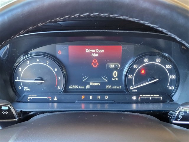 Used 2022 Lincoln Corsair AWD w/ Premium Package image 27