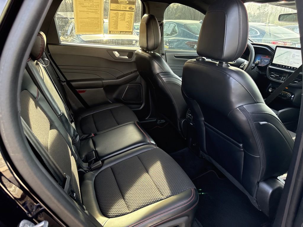 Used 2023 Ford Escape ST-Line w/ Tech Pack #1 image 13