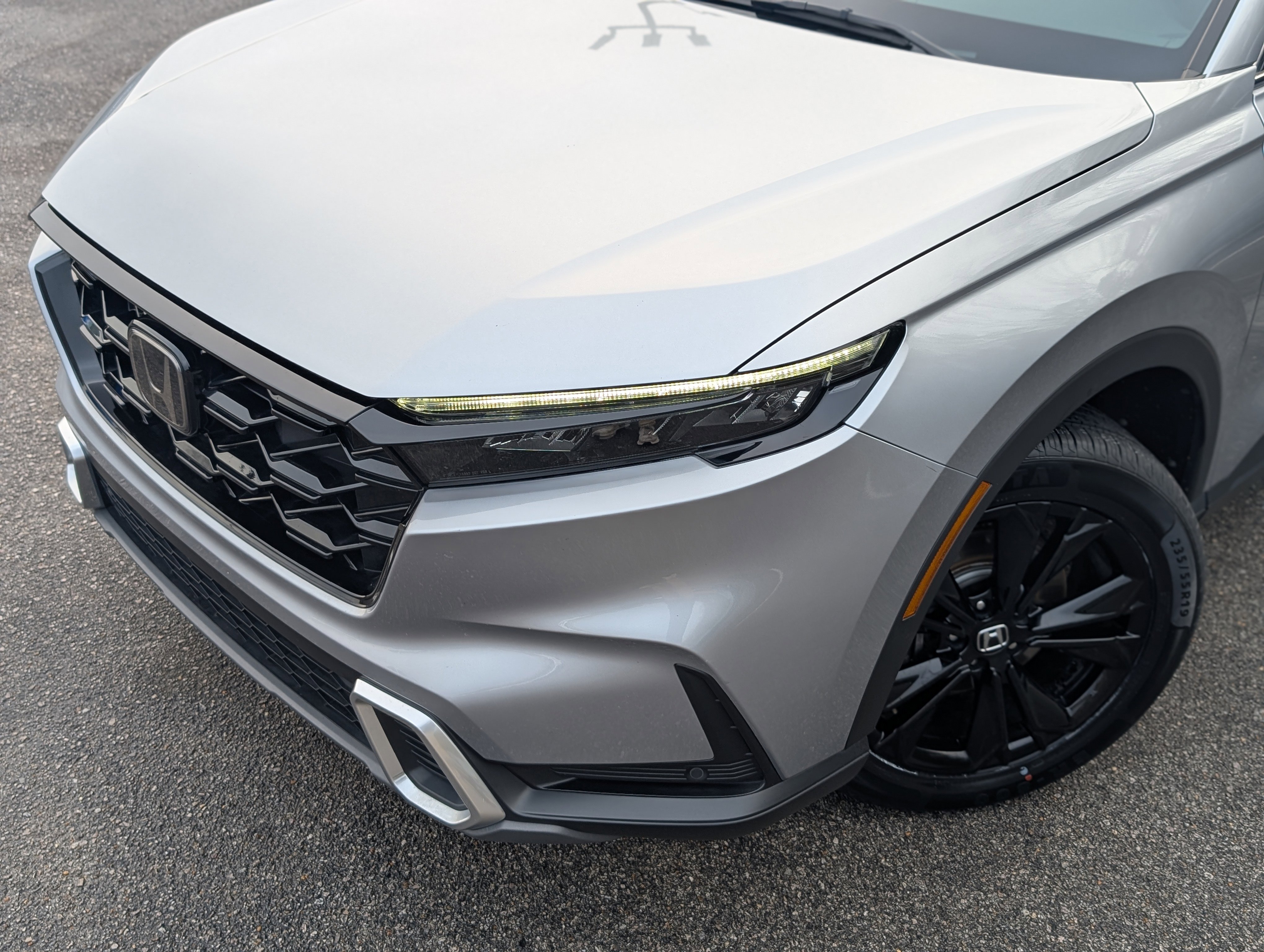 Used 2024 Honda CR-V Sport Touring image 13