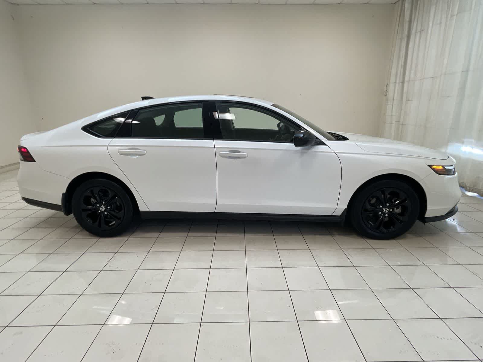 Certified 2025 Honda Accord SE image 26
