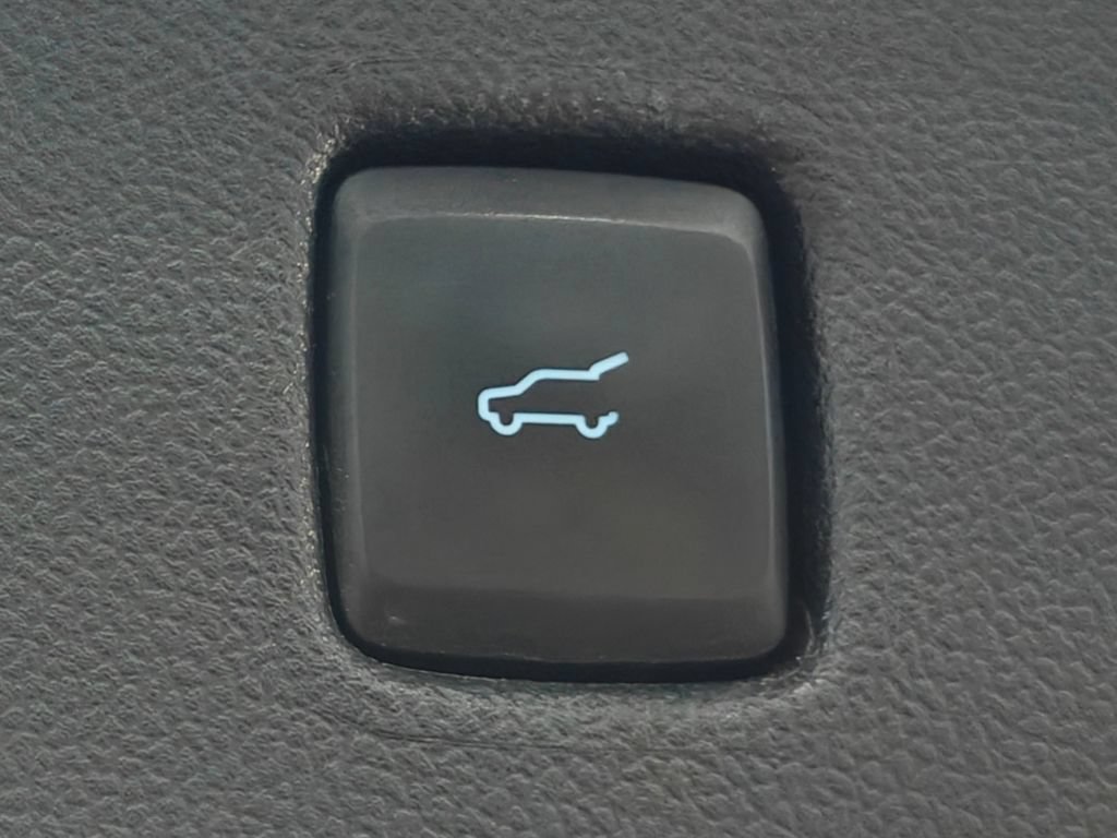 Used 2023 Ford Escape Active AWD/4WD image 30