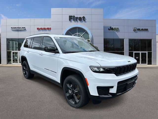 New 2025 Jeep Grand Cherokee L Altitude image 1