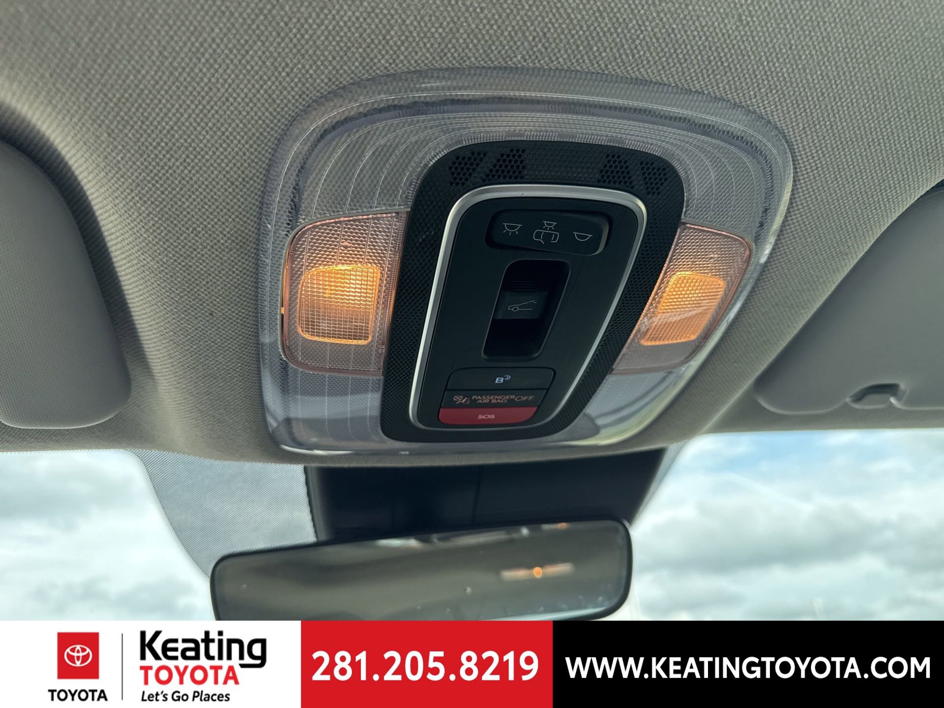 Used 2025 Hyundai Elantra Limited image 21