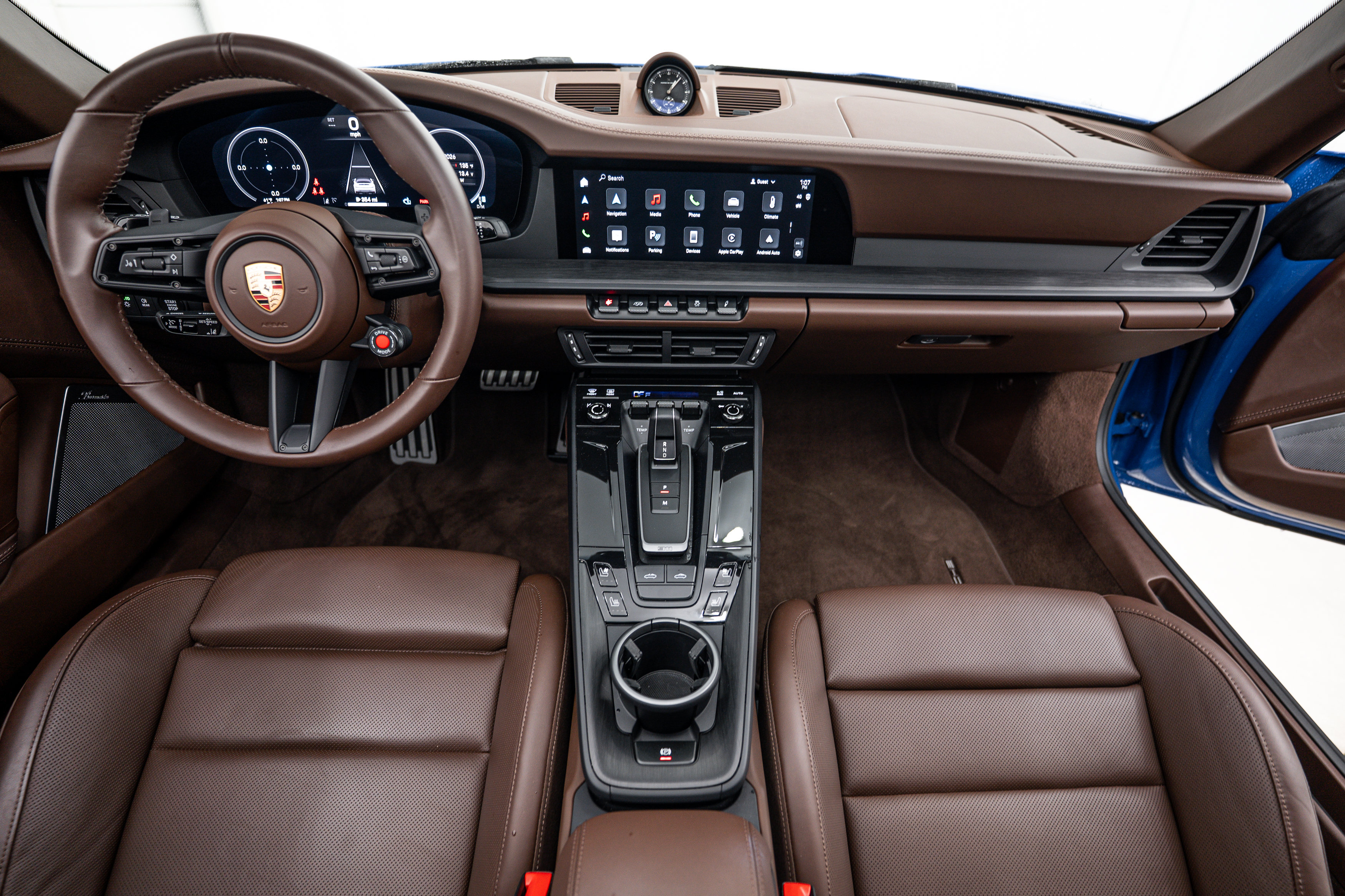 Certified 2025 Porsche 911 Targa 4 GTS AWD/4WD image 12