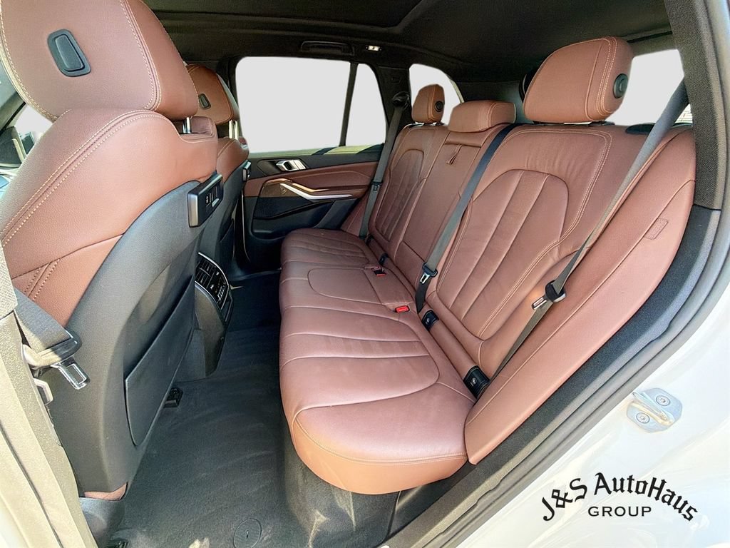 Used 2019 BMW X5 xDrive40i w/ Convenience Package AWD/4WD image 26