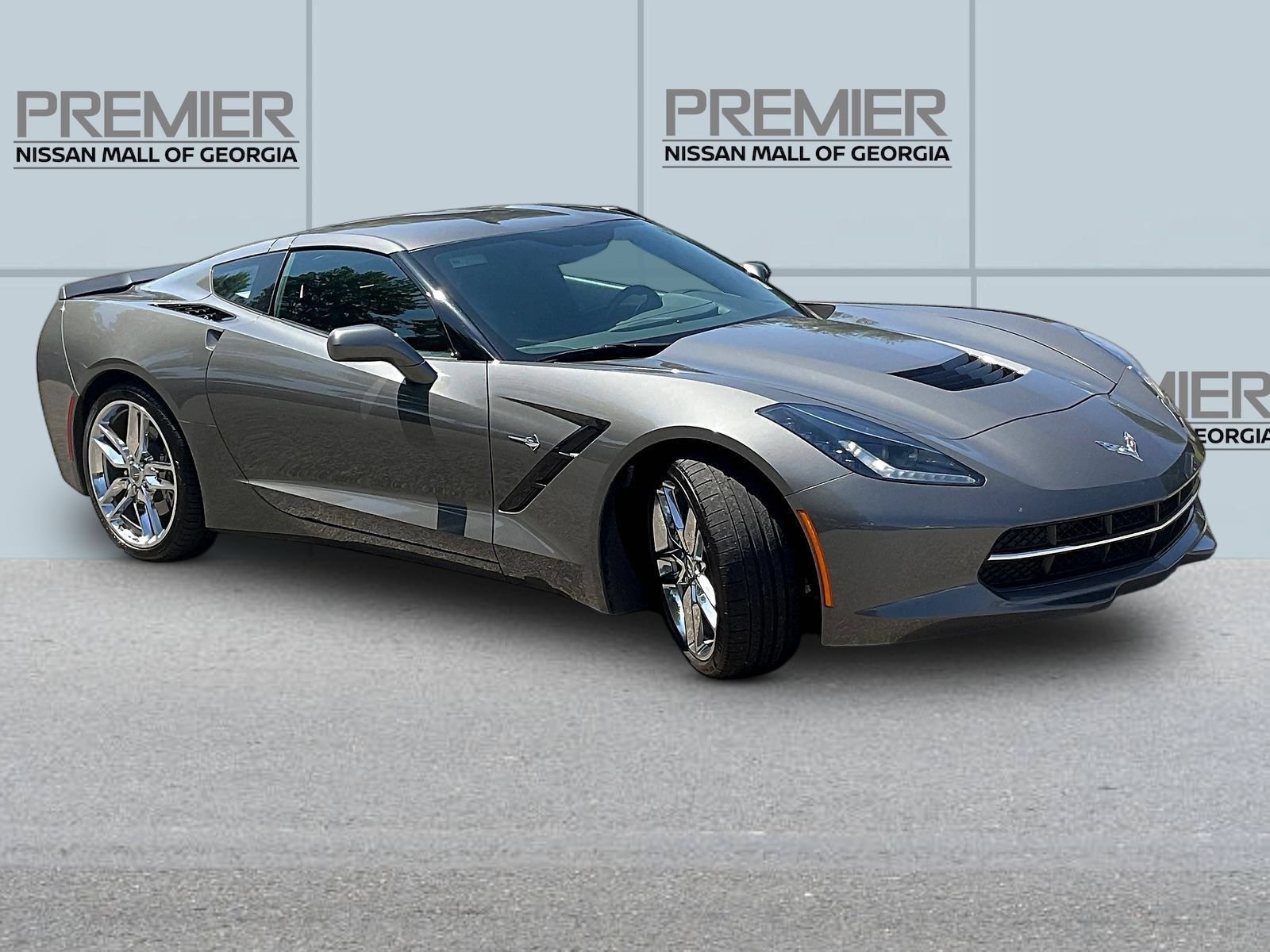 Used 2016 Chevrolet Corvette Stingray Coupe w/ Battery Protection Package RWD image 3