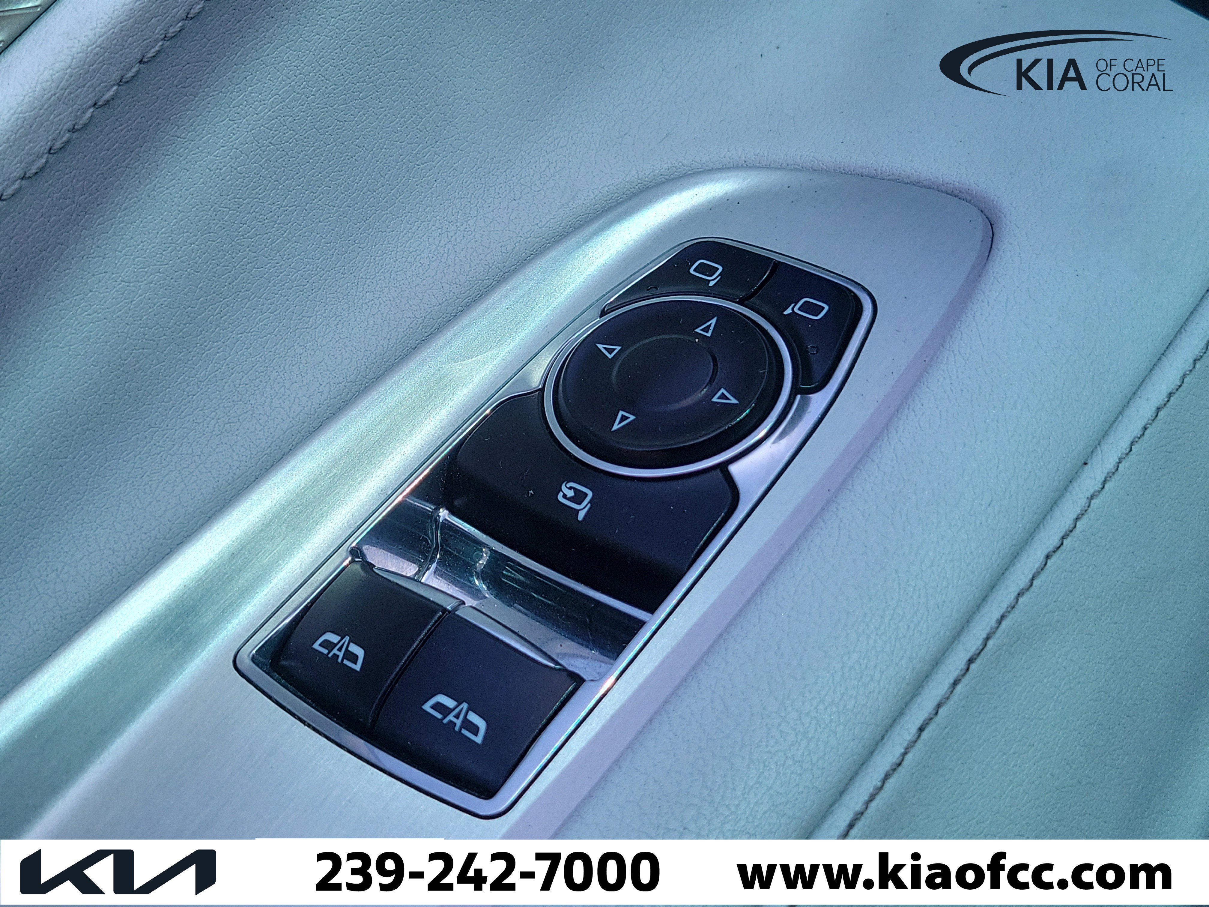 Used 2023 Chevrolet Corvette Stingray Preferred Cpe w/ 2LT RWD image 14