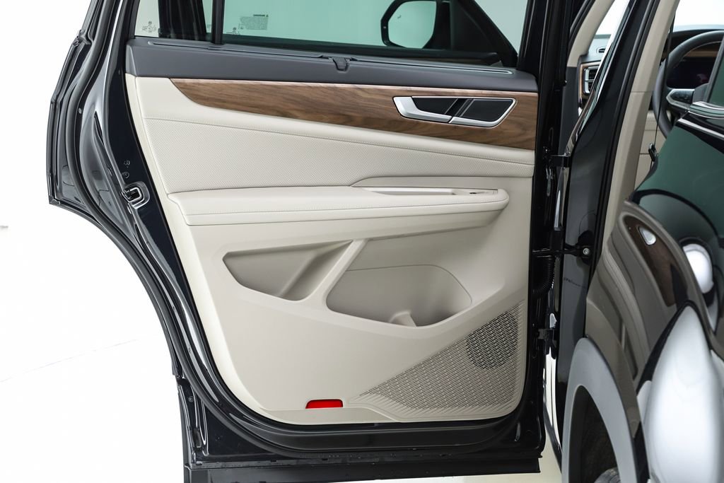 New 2026 Volkswagen Atlas SE image 56