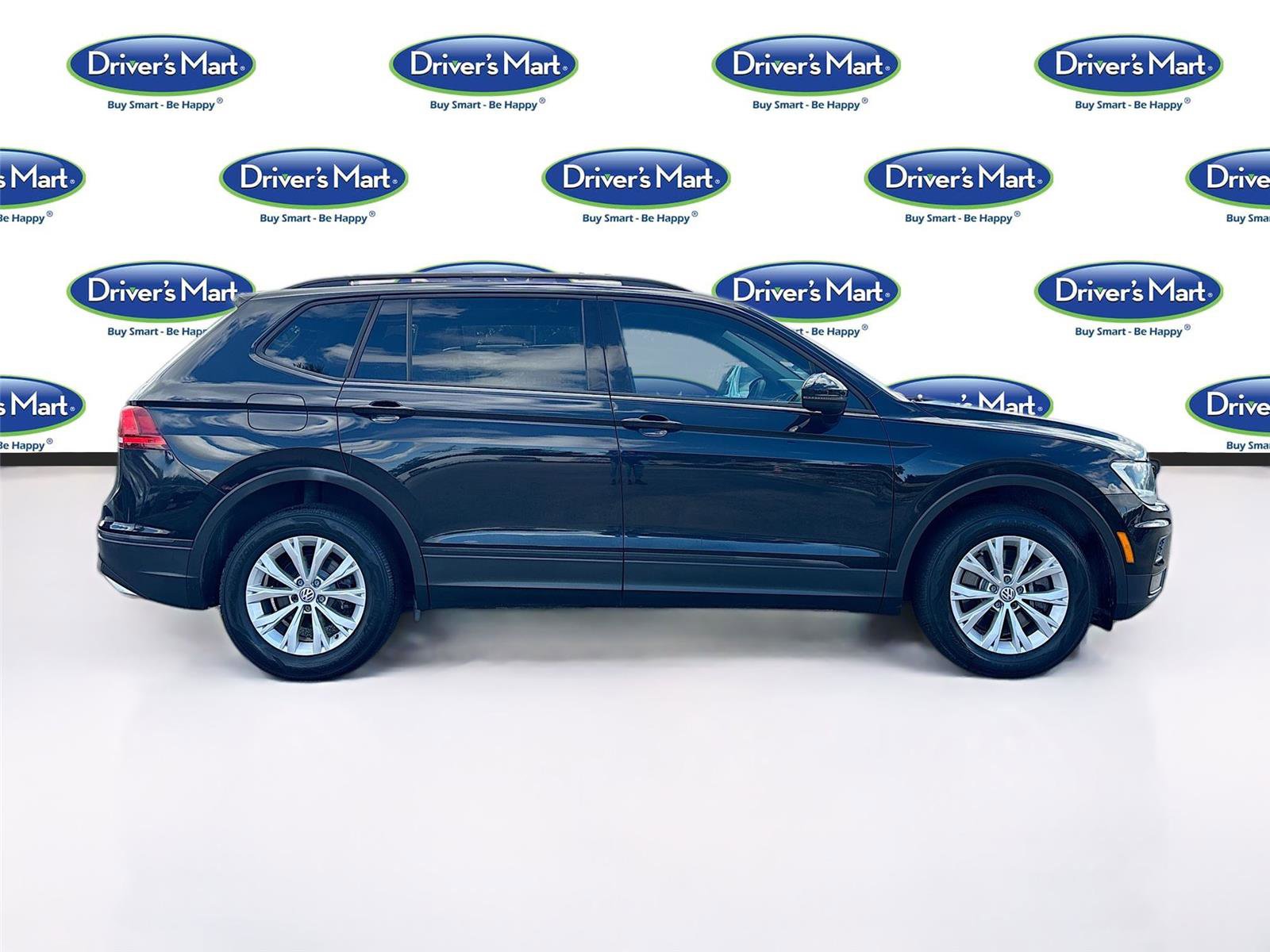 Used 2018 Volkswagen Tiguan S w/ Front Fog Lights Package image 9