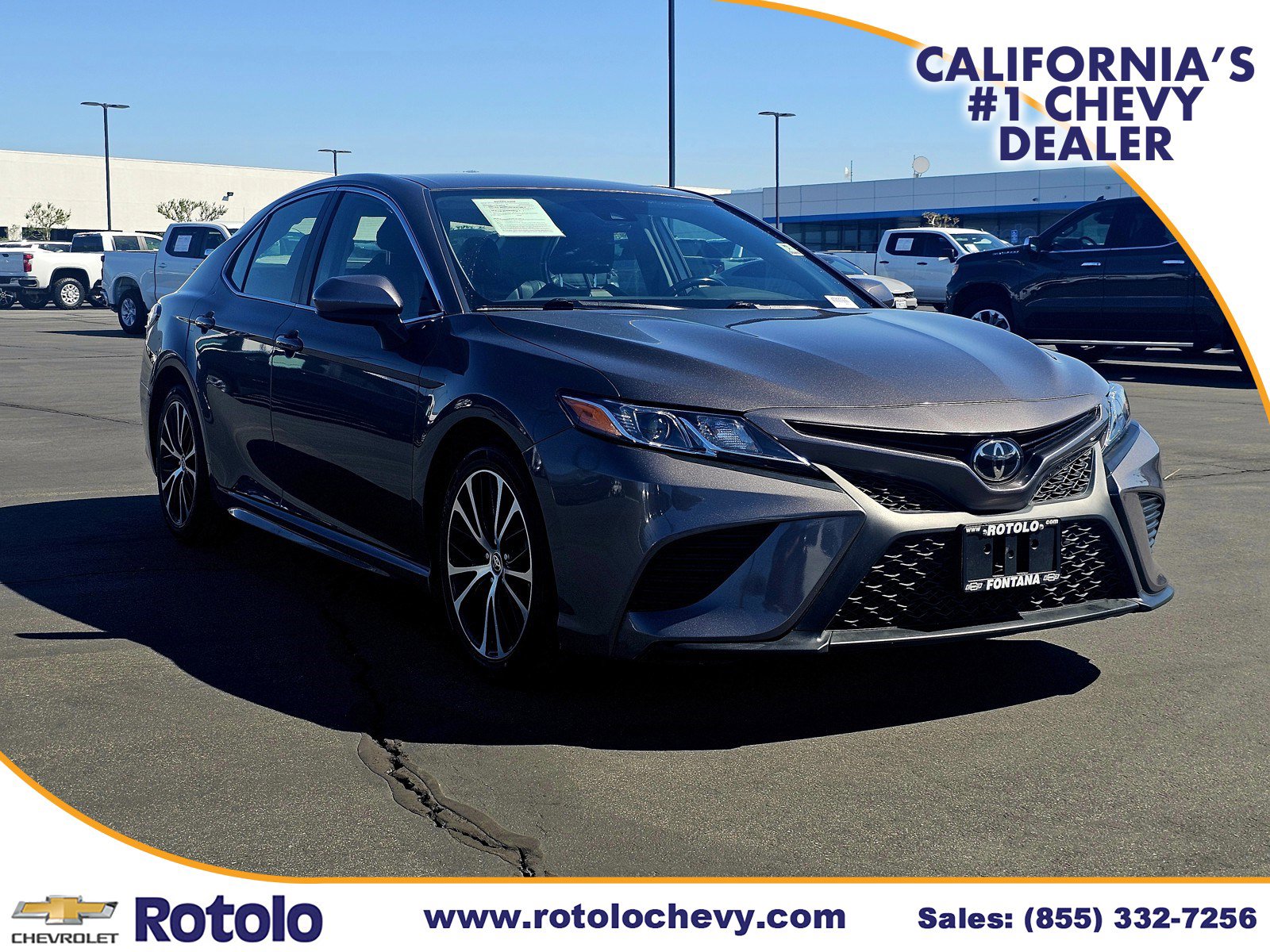 Used 2020 Toyota Camry SE w/ Carpet Mat Package
