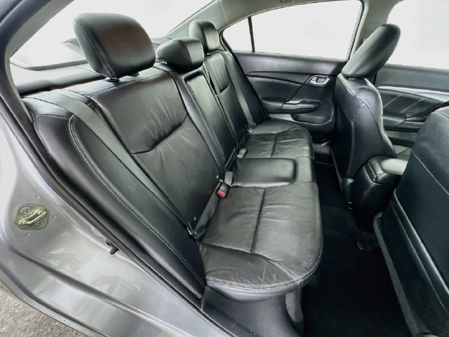 Used 2015 Honda Civic EX-L image 9