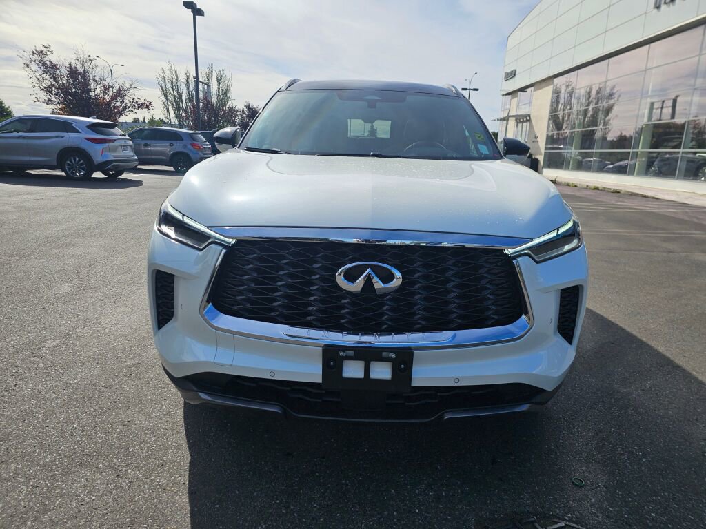 Used 2025 INFINITI QX60 Autograph w/ Cargo Package image 2