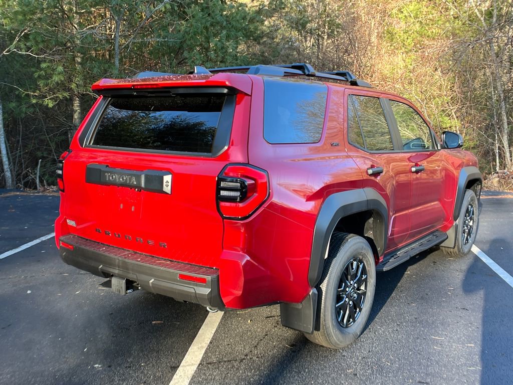 New 2025 Toyota 4Runner SR5 image 5