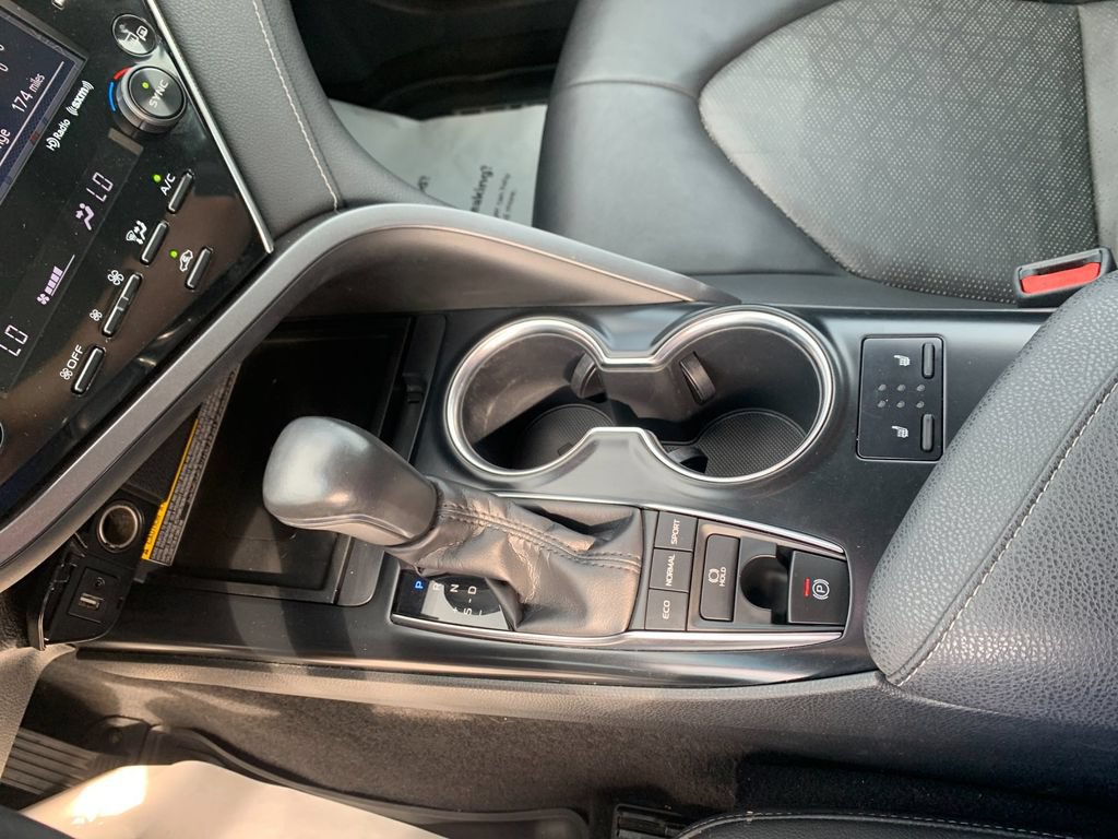 Used 2018 Toyota Camry XSE w/ Driver Assist Package FWD image 22