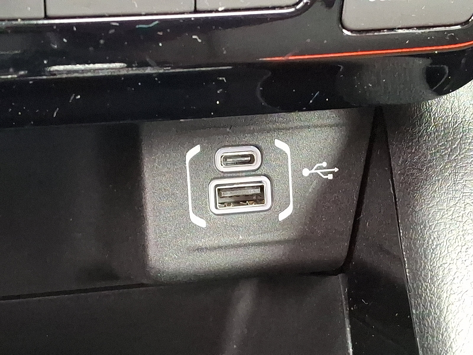 Certified 2023 Jeep Compass Limited image 24