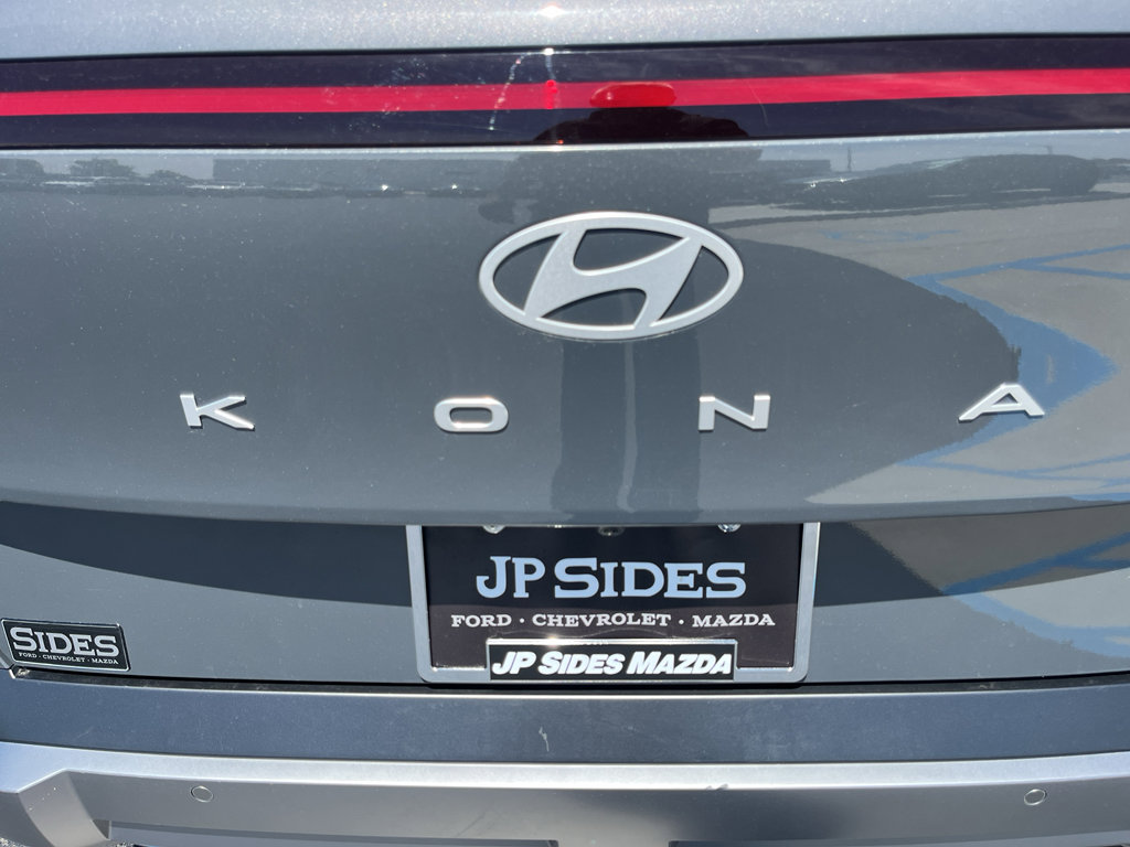 Used 2025 Hyundai Kona Limited AWD/4WD image 46