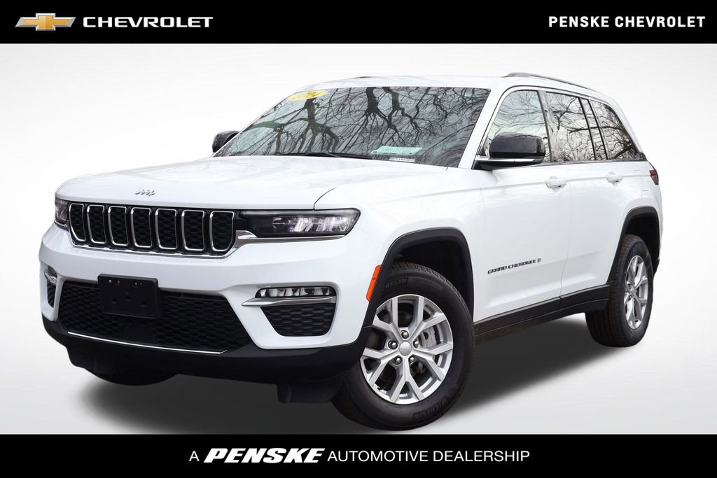 Used 2024 Jeep Grand Cherokee Limited image 1