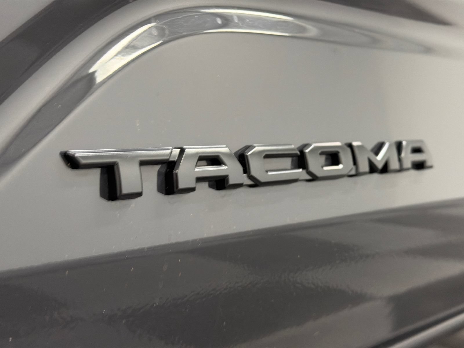 Used 2024 Toyota Tacoma TRD Off-Road AWD/4WD image 13