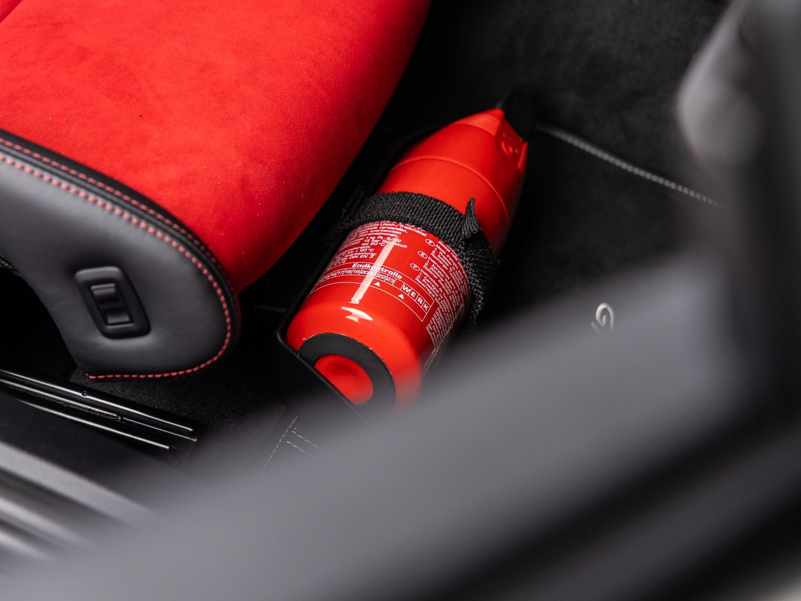 Certified 2019 Porsche 911 GT2 RS RWD image 69